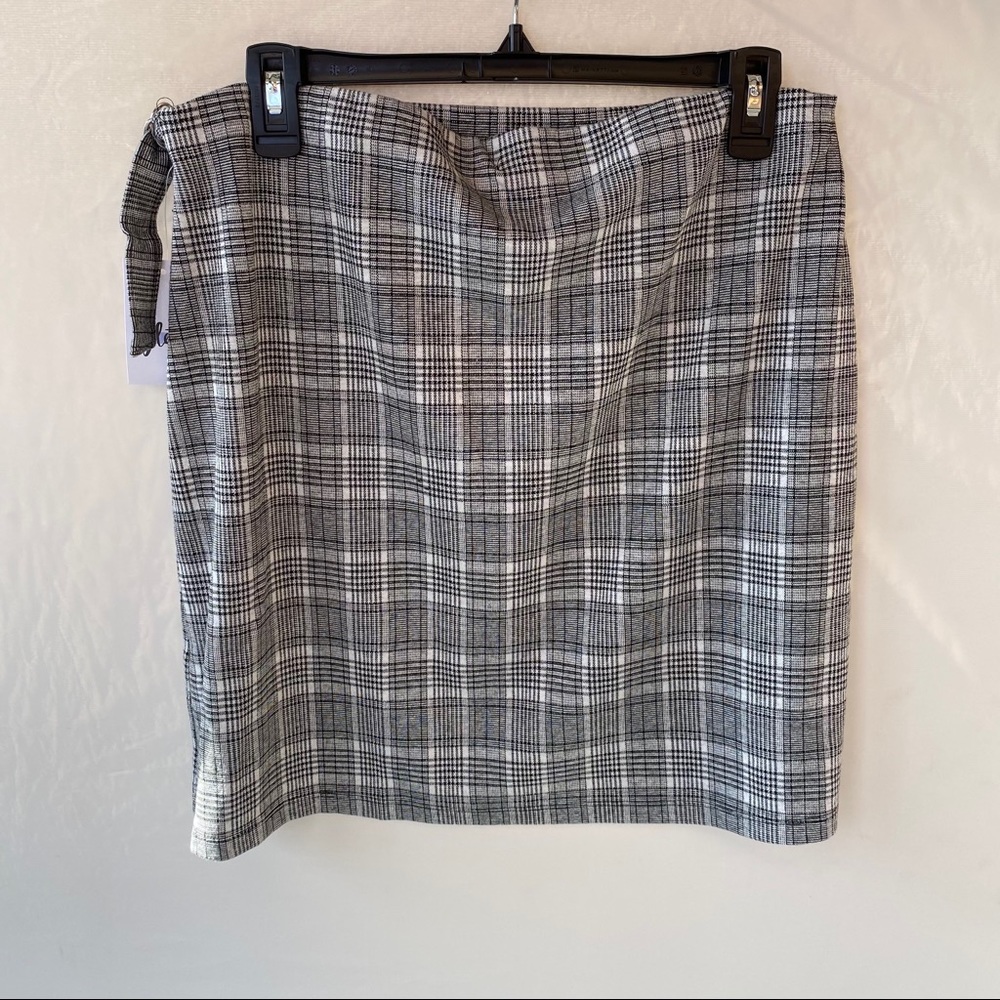 Vylette short plaid skirt women’s size XL